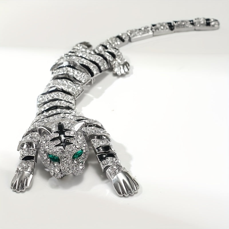 Vintage Tiger Design Brooch with Movable Joints and Exaggerated Diamonds