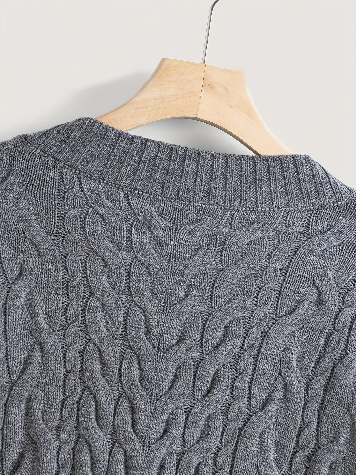 Women's V-Neck Cable Knit Sweater Fall Winter Long Sleeve Solid Color Polyester Stretch Pullover