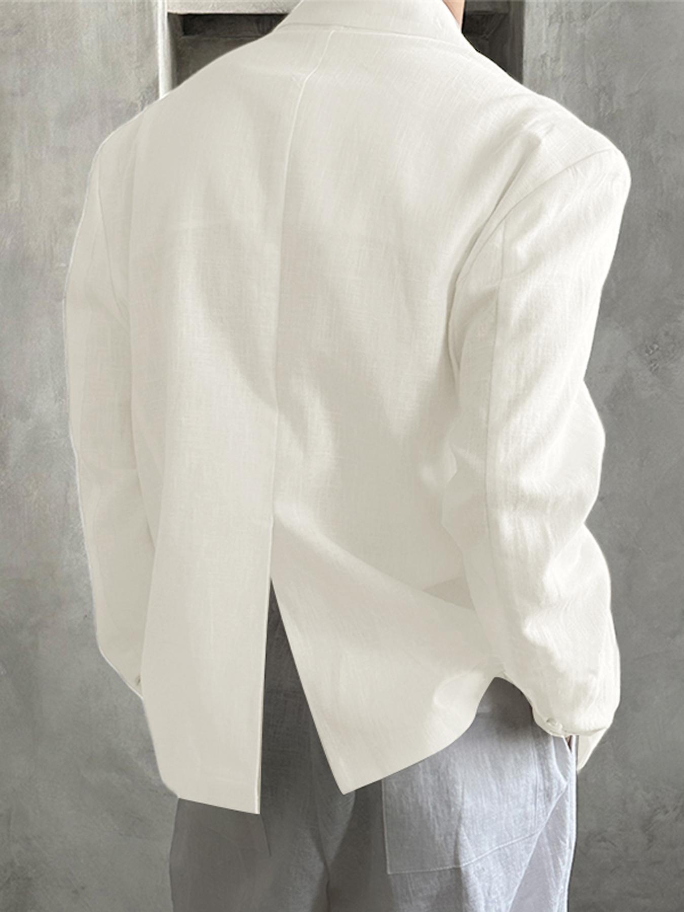 Erkaklar uchun tor kesimli engil blazer, bir rangli polyester matodan tayyorlangan. Uzoq yenglar, burma yaka, tugmachali old qismi mavjud, tasodifiy va ziyofat kiyimlari uchun mos. Mashinada yuvish mumkin.