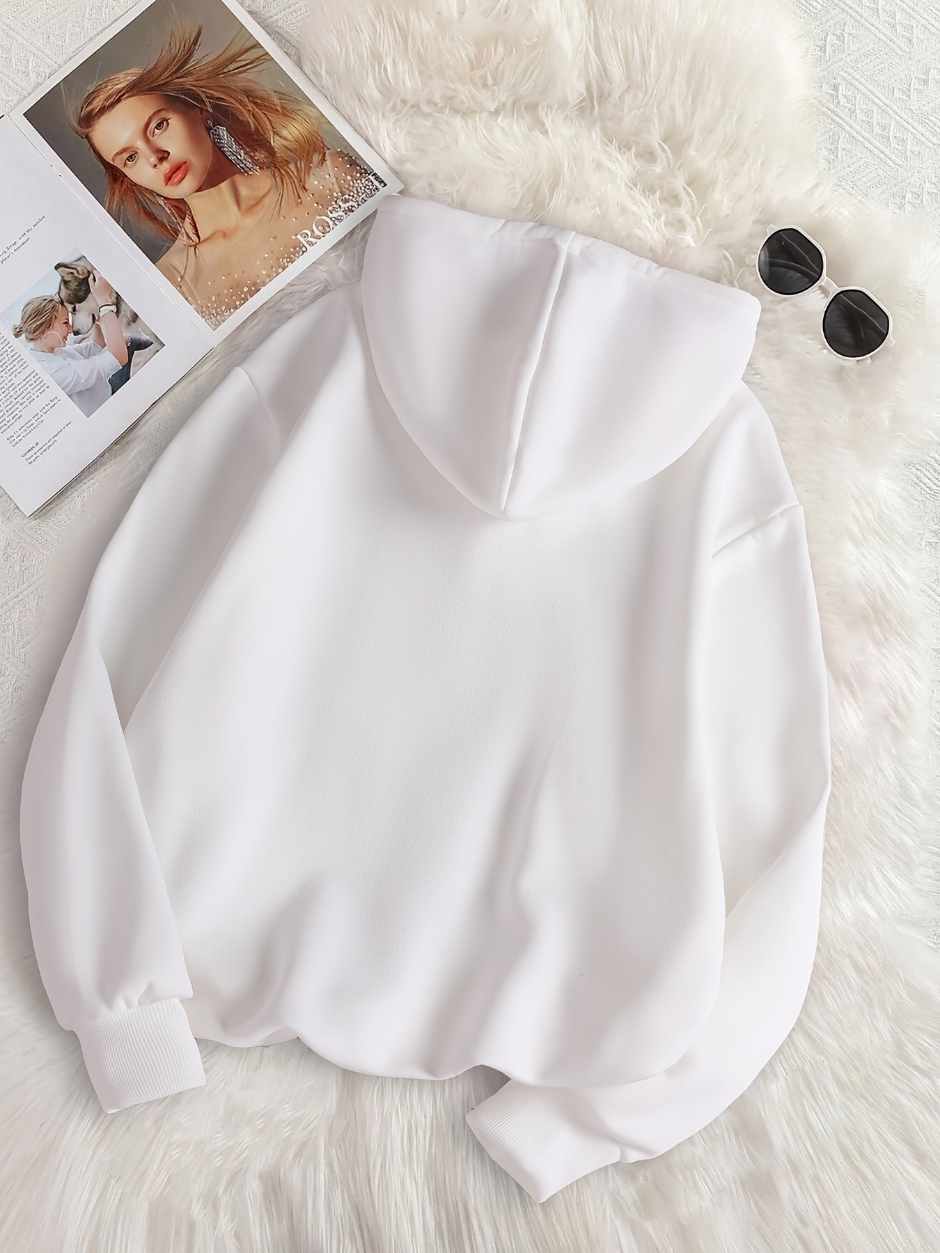 Women's Hooded Zip-Up Hoodie with Heart Print, Long Sleeves, Fall Winter Polyester