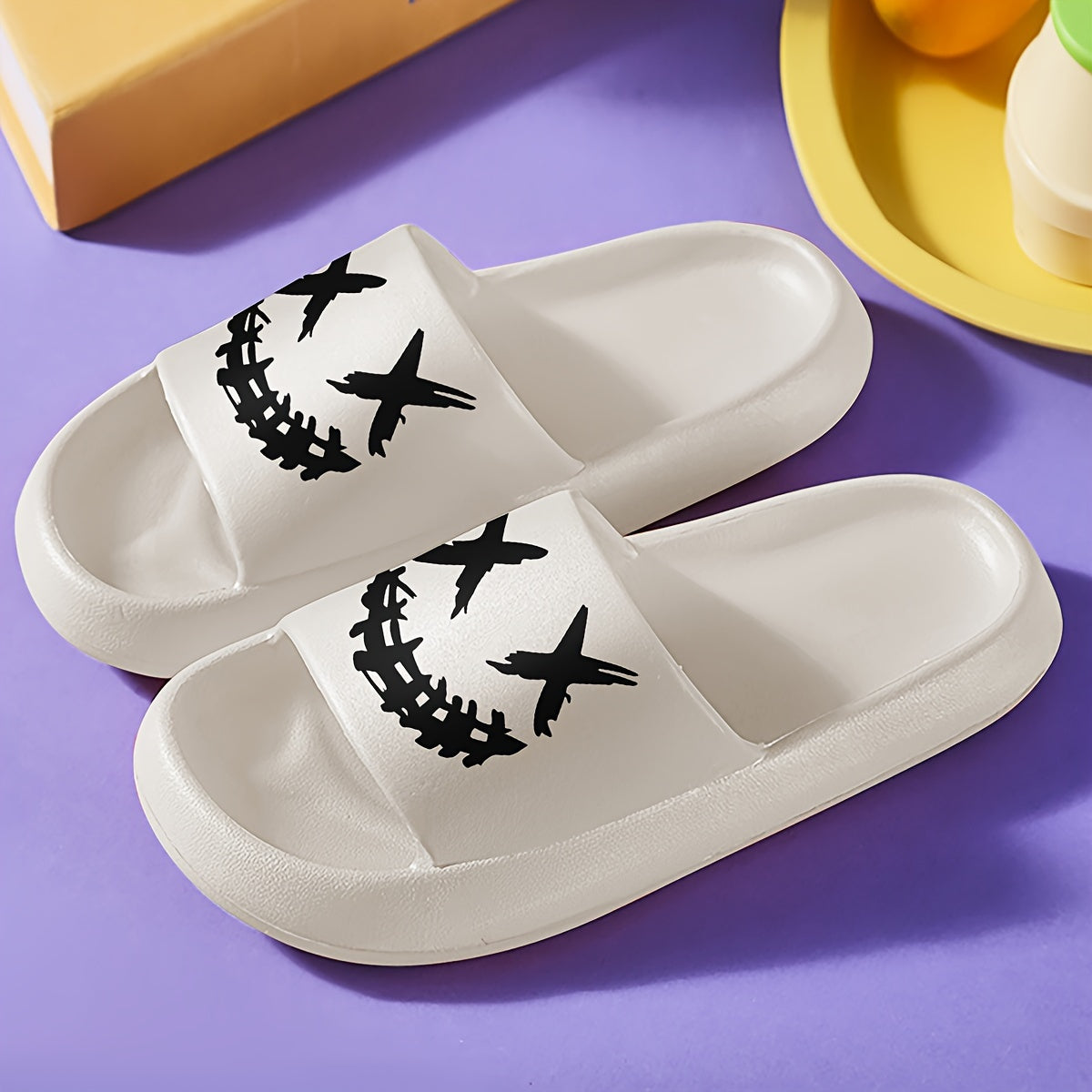 Women's Cartoon Pattern Indoor Lightweight Slippers