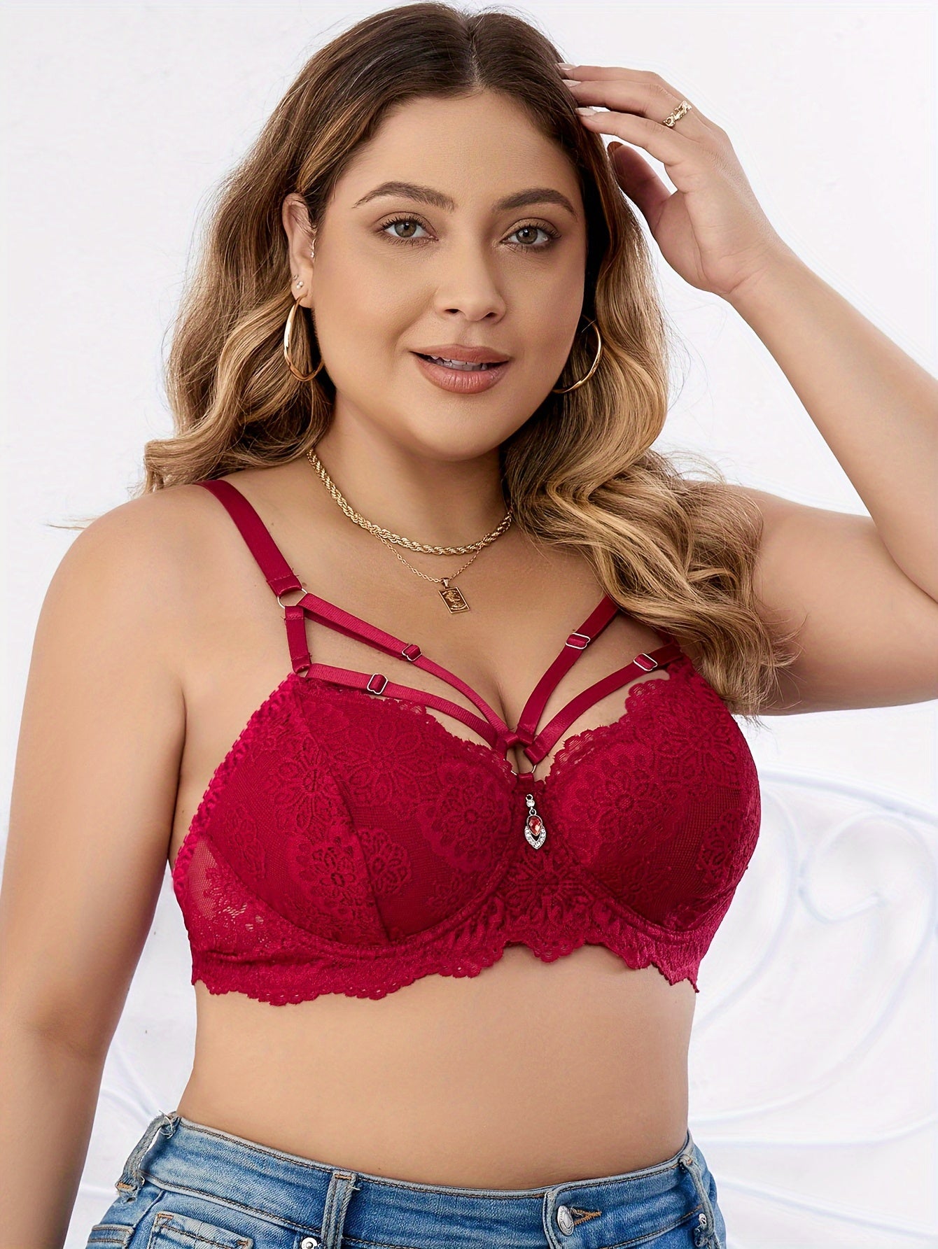 Plus Size Women's Sexy Bra with Rhinestone Decor and Scalloped Trim