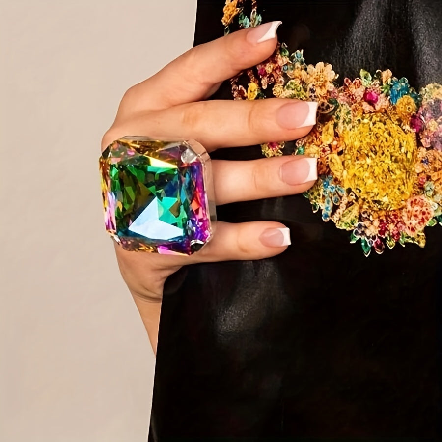 Elegant Glass Ring for Women and Men, Royal Style, Clear Transparent