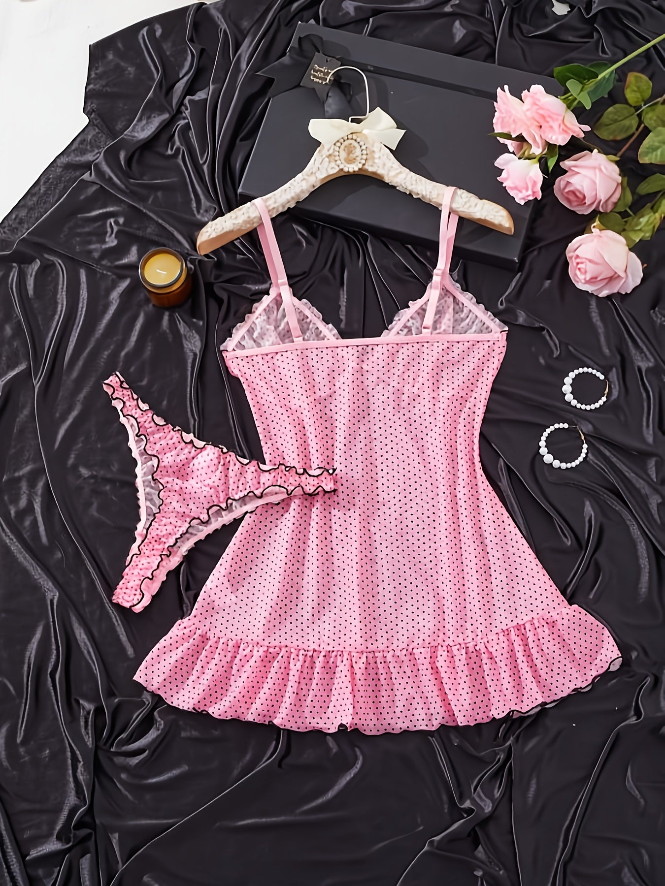 Yangi jozibali ko'rinadigan nuqta kamonli suspender yubka, uchburchak ichki kiyim, pijama va uyqu yubkasi to'plami.