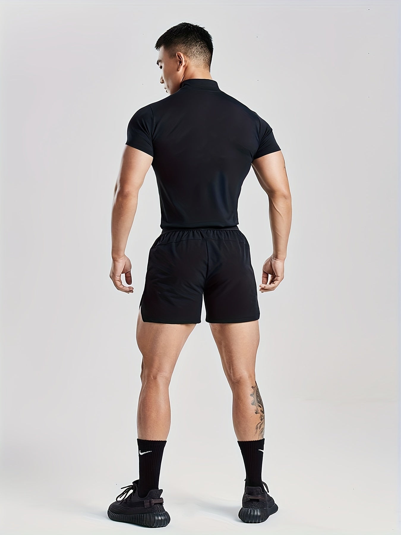 Men's Athletic High Neck T-Shirt Quick Dry Compression Stretch Sleeveless Summer Training Running