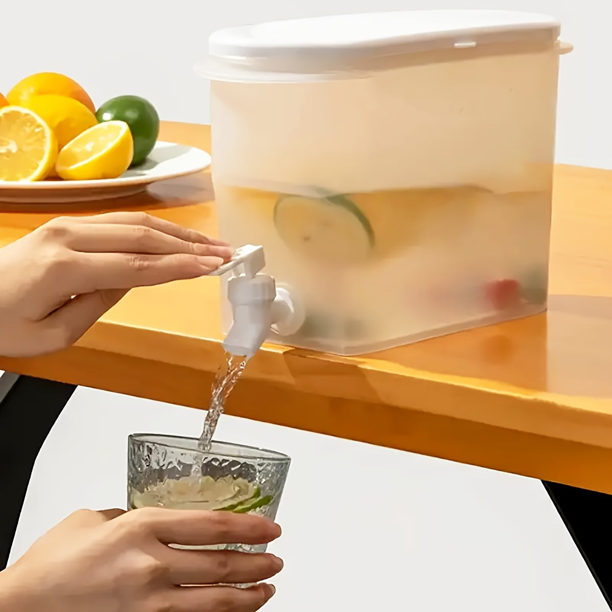 Plastic Water Cooler with Spigot 3500ml Capacity Horizontal Design Refrigerator-Friendly