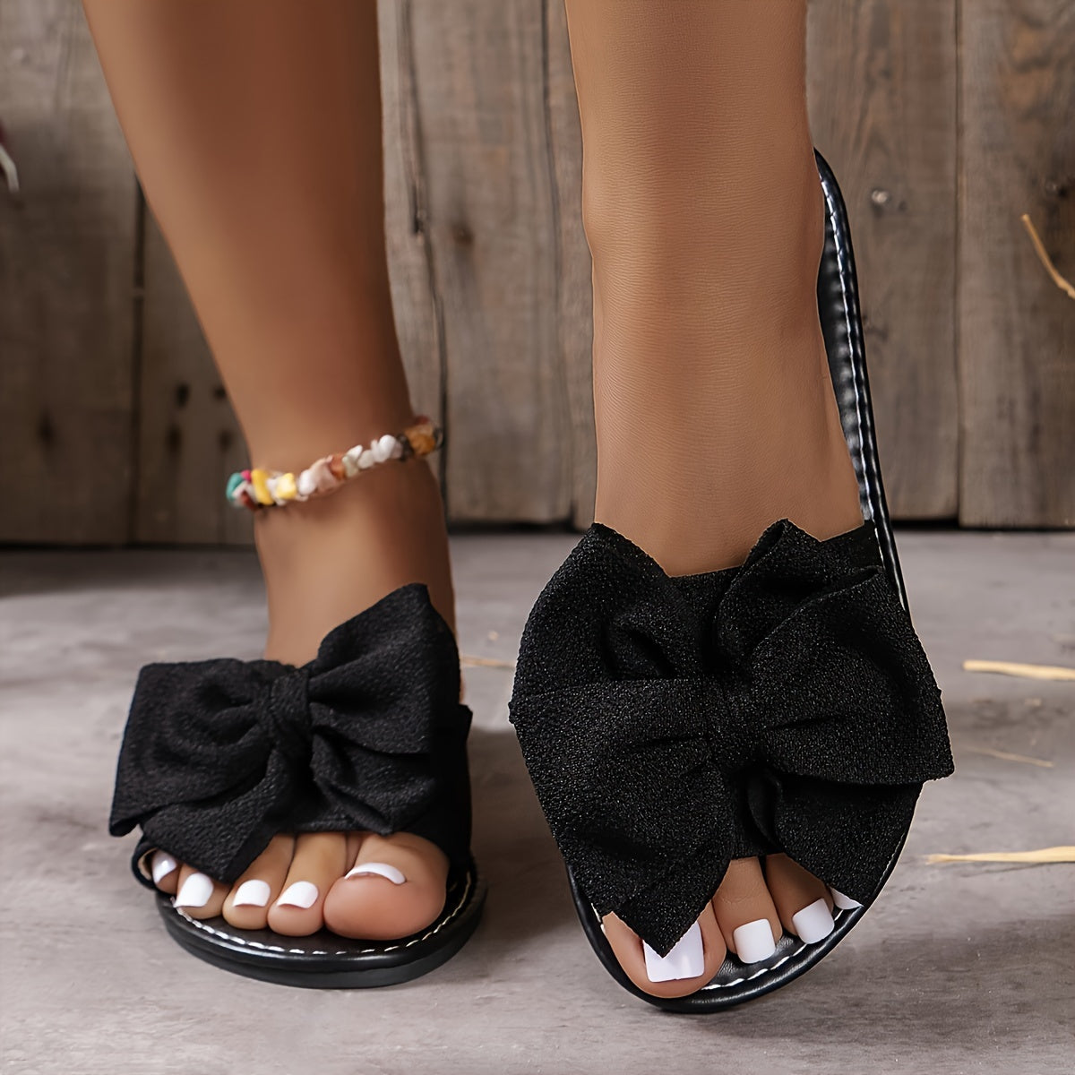 Ayollar uchun tekis sandalki, bog‘lamli, ochiq barmoqli, sirpanchiqsiz, kundalik plyaj poyabzali