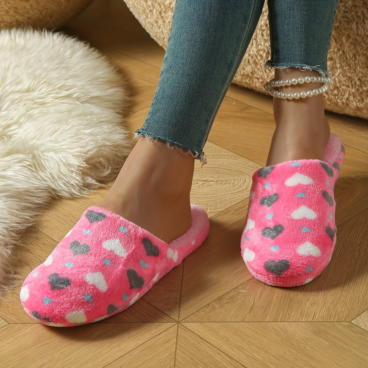 Women's Plush Heart-Print Slip-On Indoor Slippers Non-Slip Sole
