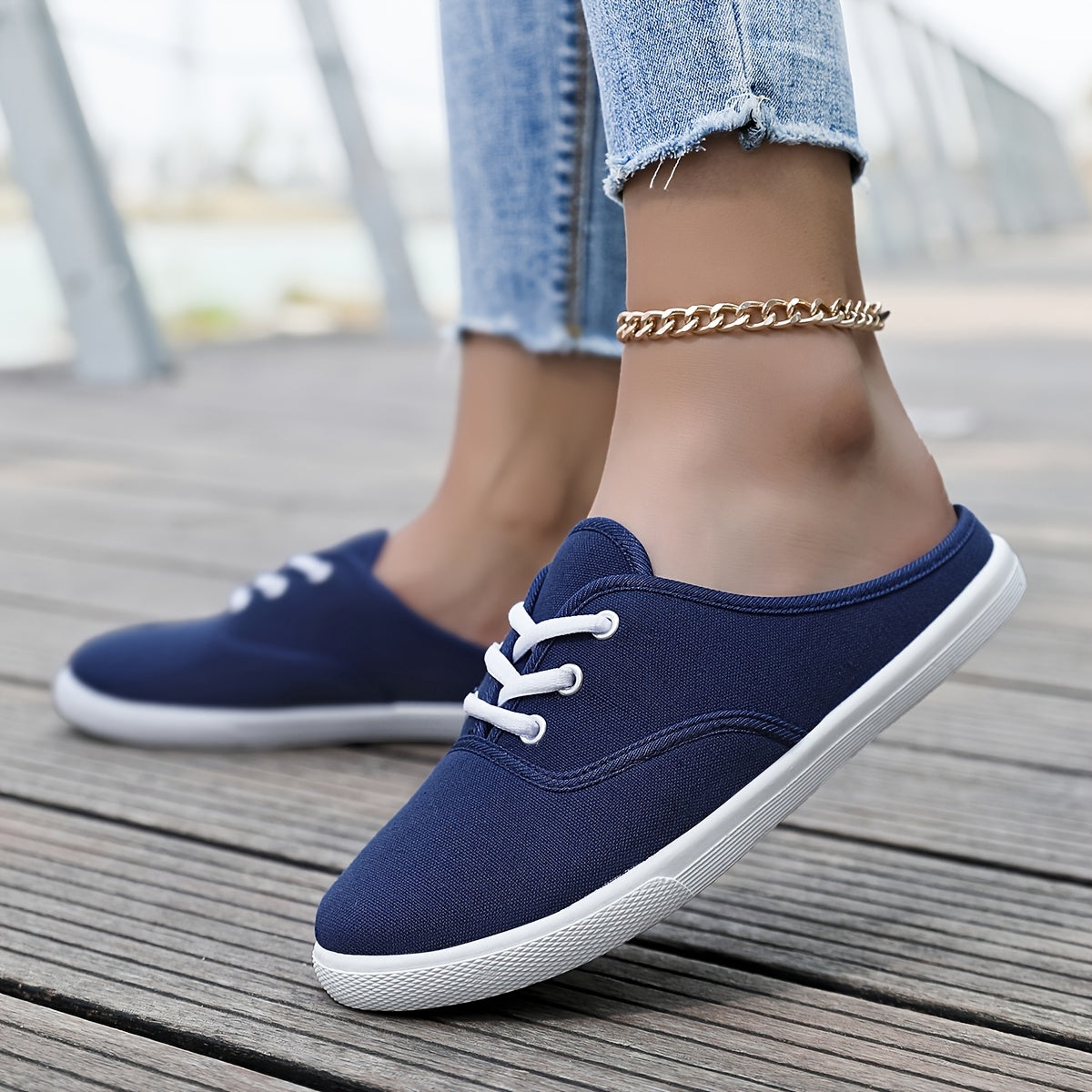 Ayollar uchun yengil slip-on sport poyabzali nafas oluvchi mato, barcha mavsumlar uchun, oq, qora, dengizxotiri