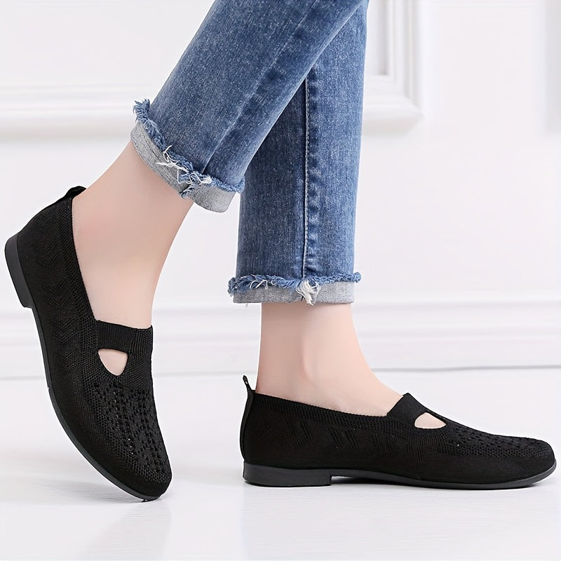 Women's Breathable Soft Sole Flat Shoes for Casual Walking and Commuting
