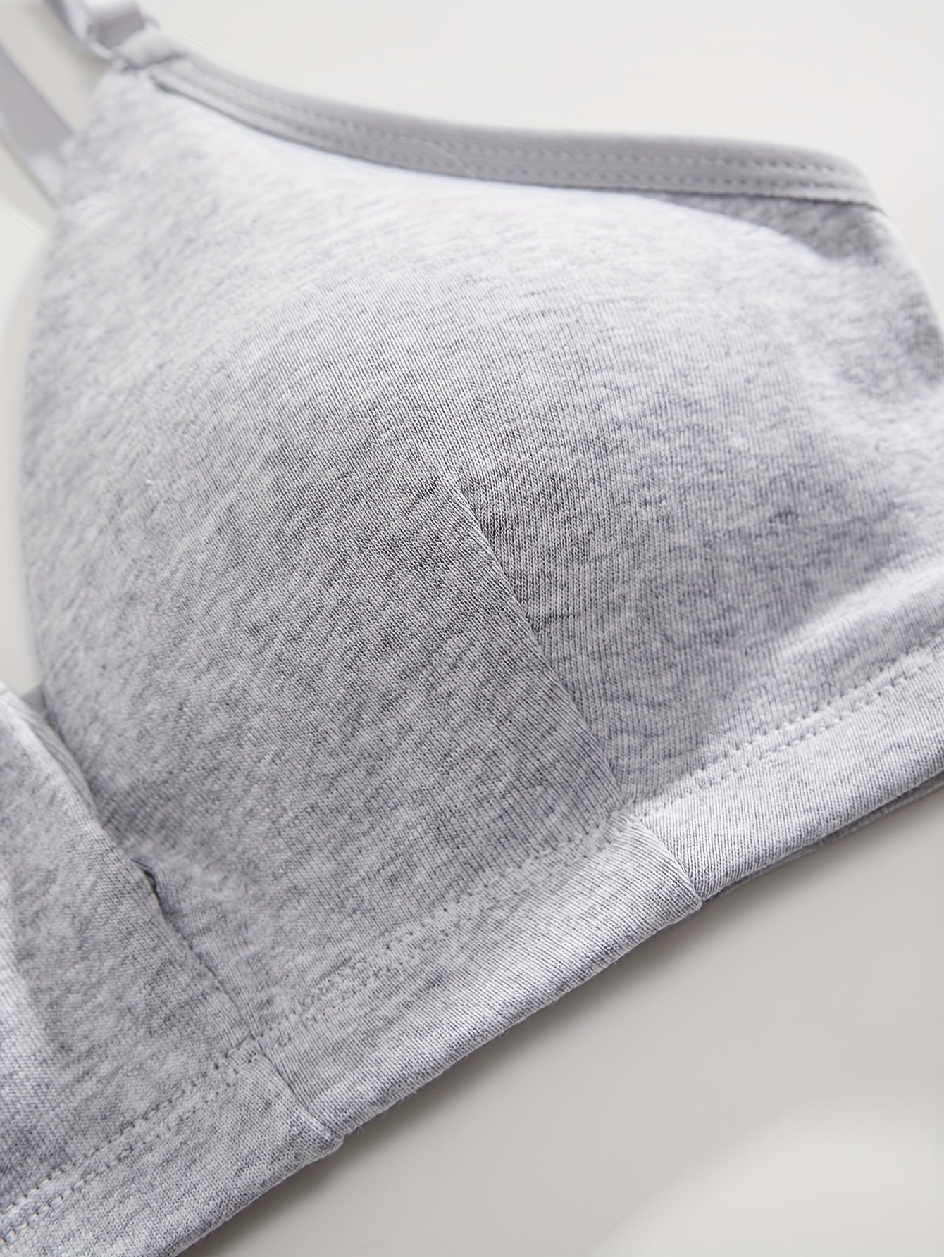 Women’s Wireless Bralette with Removable Pads Breathable Solid Color