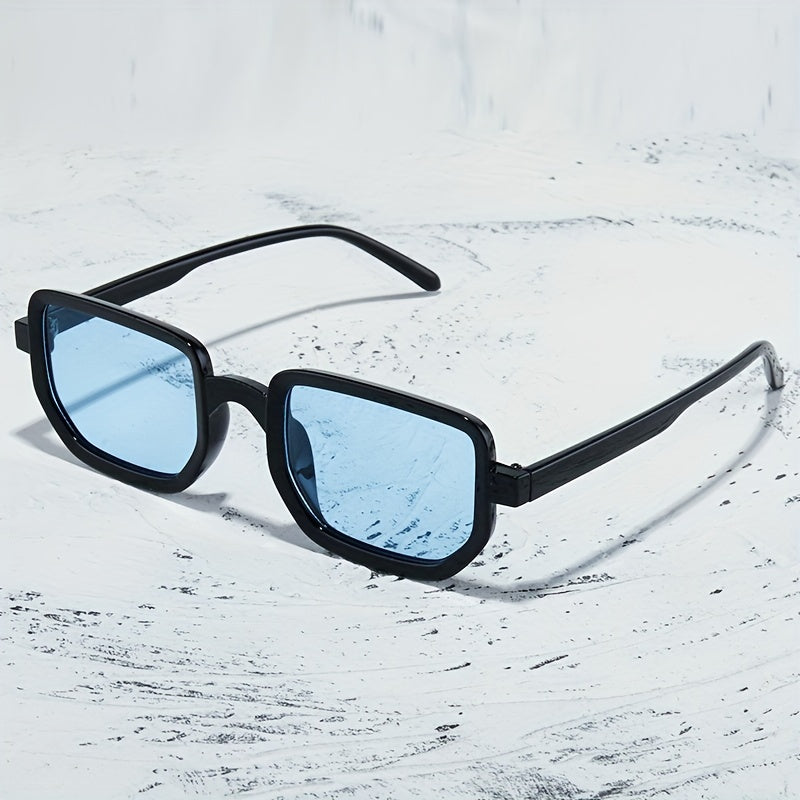 Women’s Square Frame Sunglasses Gradient Lenses UV Protection Sturdy Metal Hinges for Parties and Daily Wear