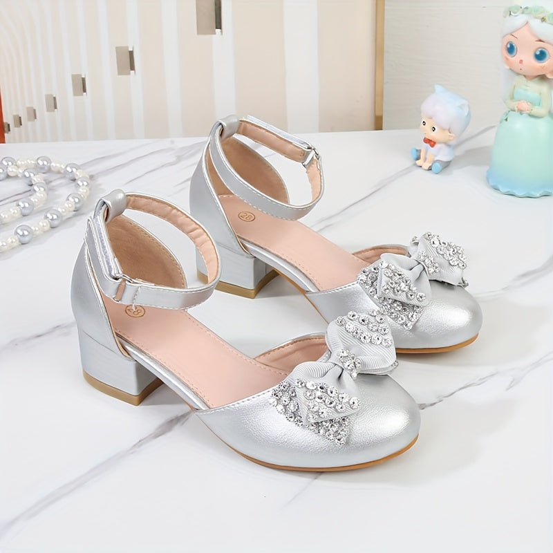 Bolalar uchun Butterfly Hollow Heel Shoes nafas oladigan PU bir hil rangli rezina taglik bilan