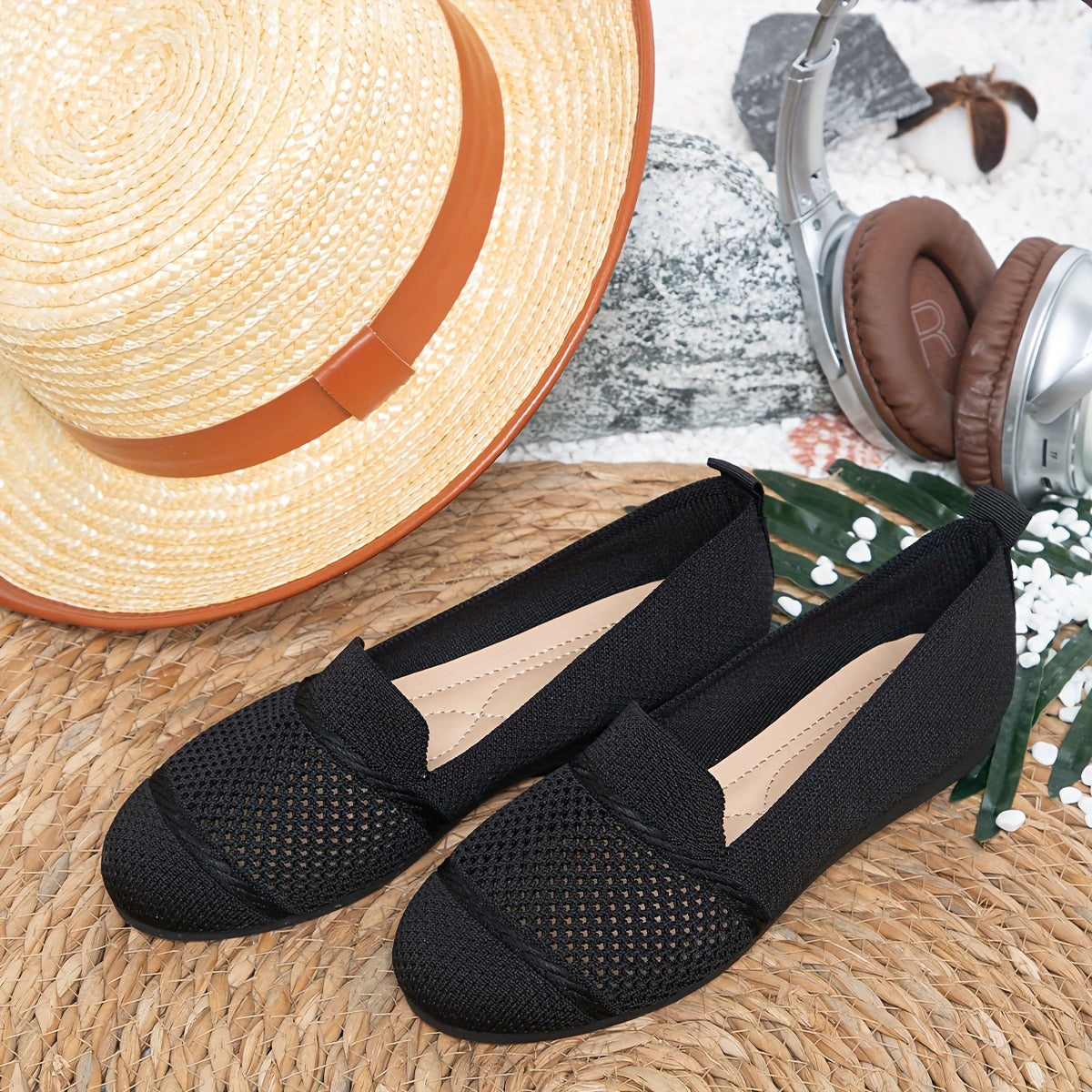 Women's Lightweight Knitted Flats with Soft Sole and Round Toe