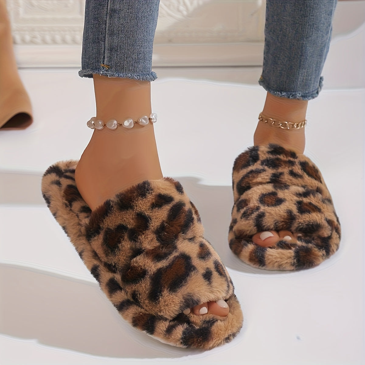 Women's Leopard Print Non-Slip Slippers Indoor Cozy Winter Shoes