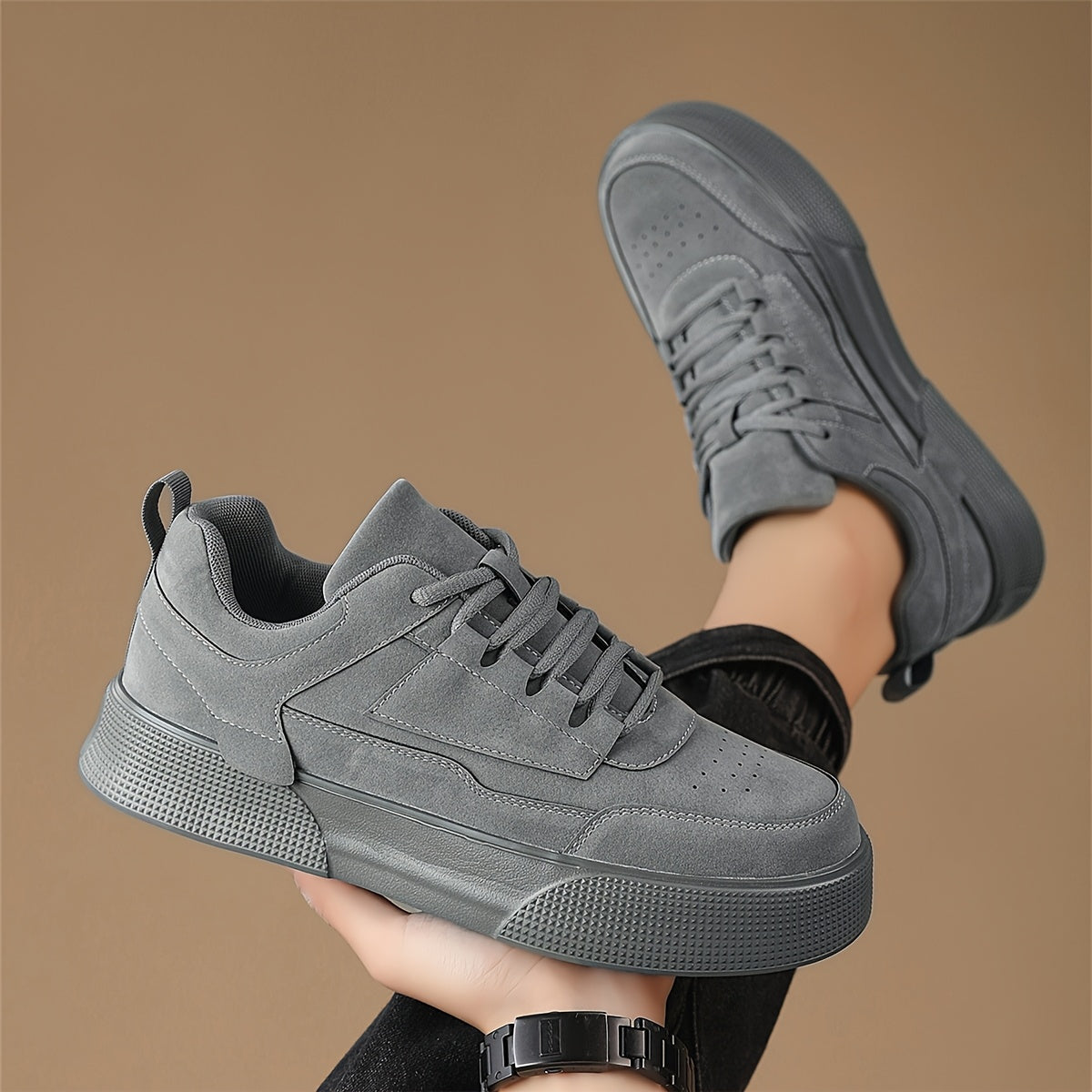 Men's Low-Top Breathable Sneakers for Running Hiking Outdoor Casual Street Style