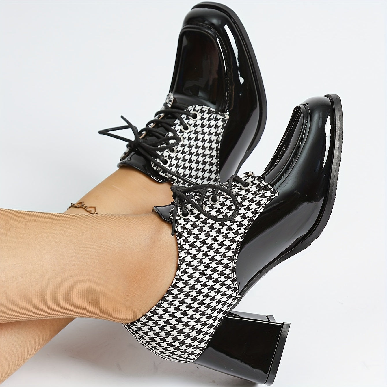 Ayollar uchun xoundstooth kiyingan poyabzal, kvadrat barmoqli, qalin tagli, bog‘lamli oxfords