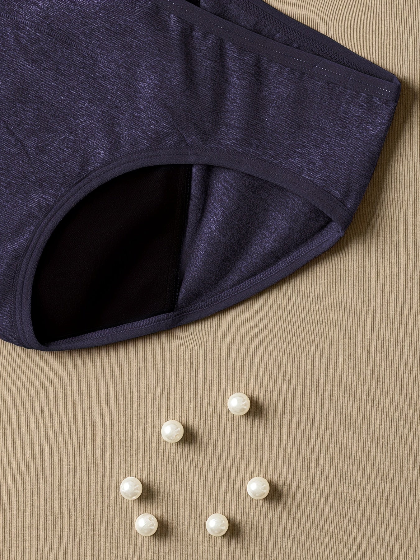 Women’s Leakproof Menstrual Panties Full Coverage Absorbent Underwear