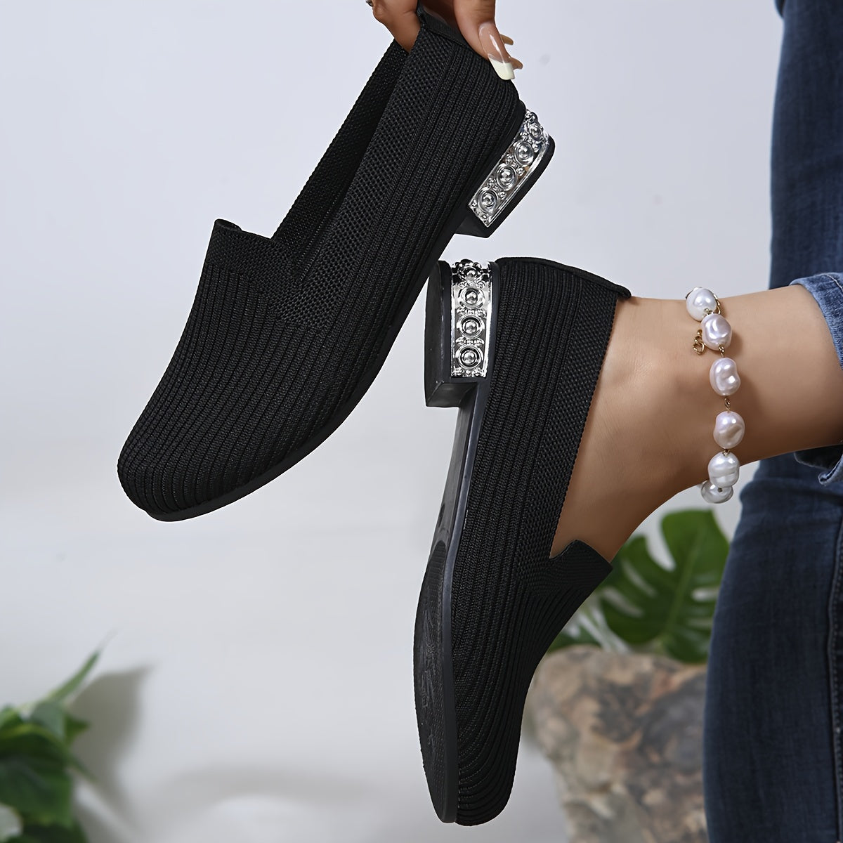 Women's Breathable Fabric Pumps with Plain Toe and Low Block Heel