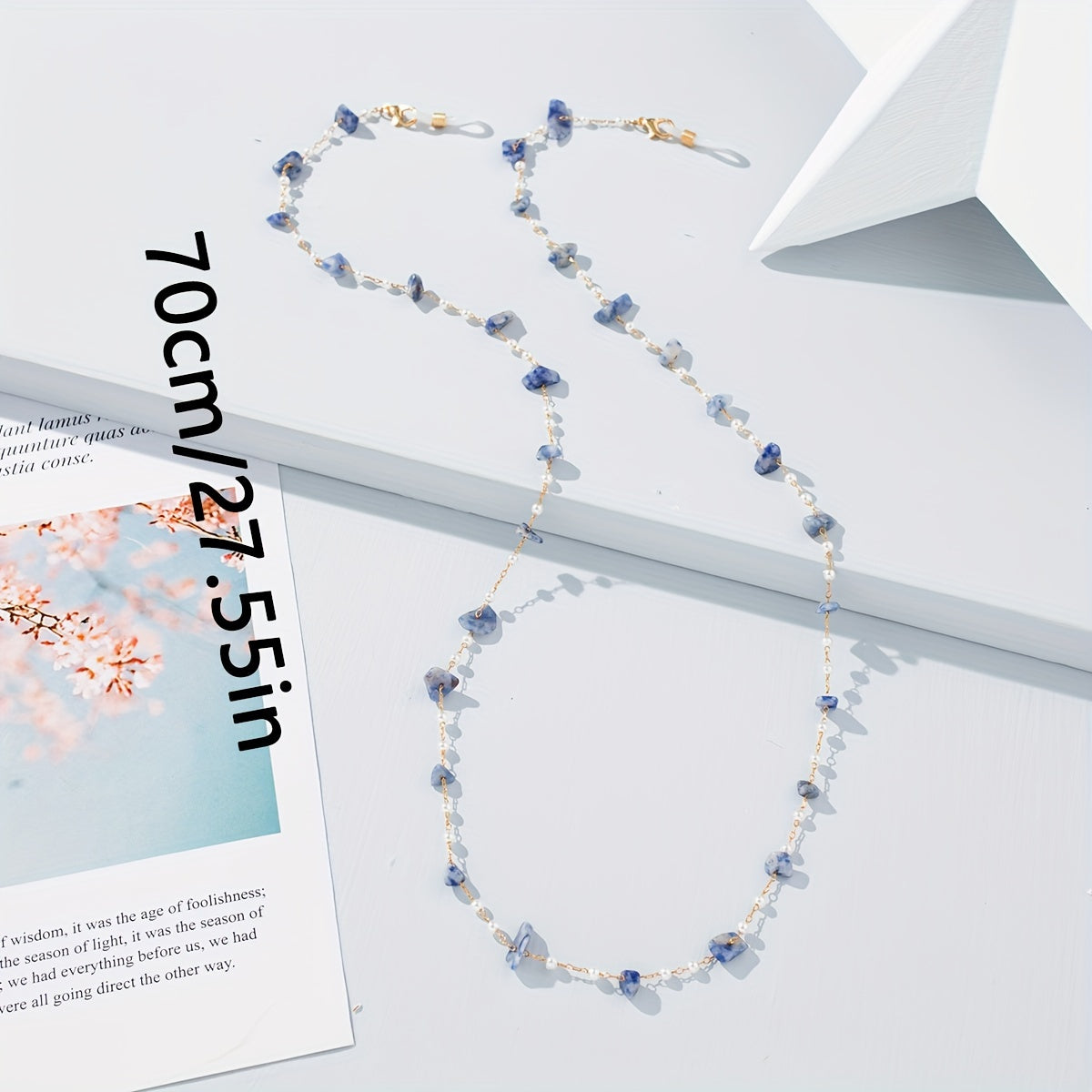 Elegant Ladies Glasses Chain with Irregular Crushed Stone and Mixed Materials