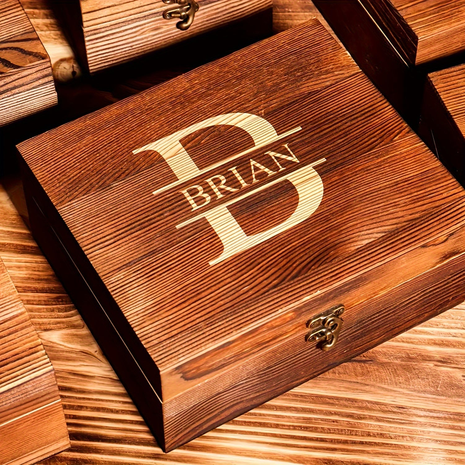 Set of 4 Personalized Whiskey Glasses with Wooden Box Gift Set for Groomsmen Fathers and Bachelors