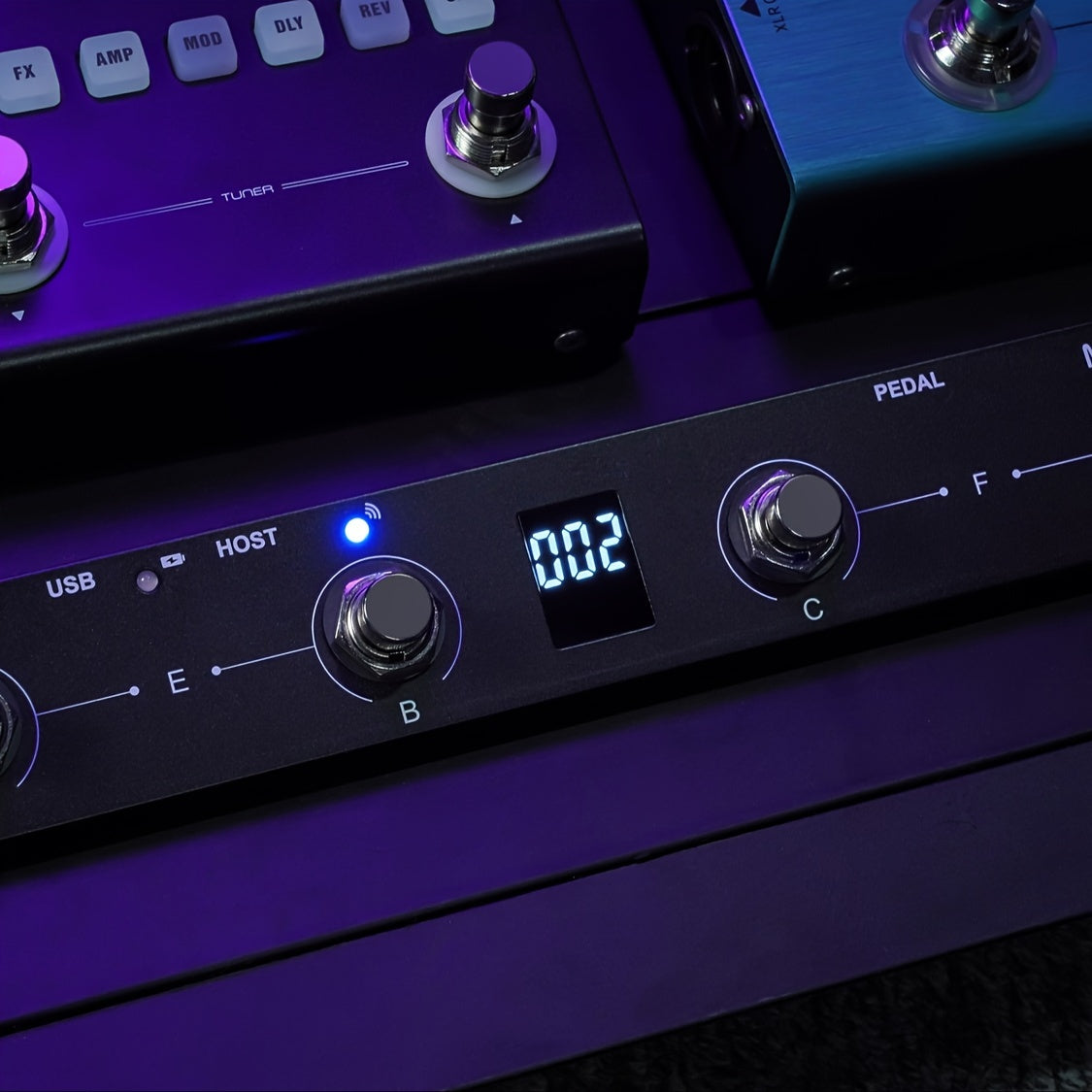 4 tugmachali, oyoq kalitli, USB orqali zaryadlanadigan, qayta zaryadlanadigan batareyali, MIDI host interfeysi va voltaji ≤36V bo'lgan simsiz MIDI boshqaruvchisi - Chocolate Plus modeli