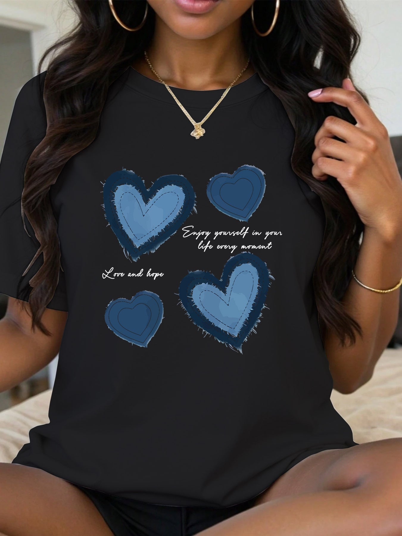 Plus Size Women's Black Casual T-Shirt with Inspirational Quote and Heart Graphics