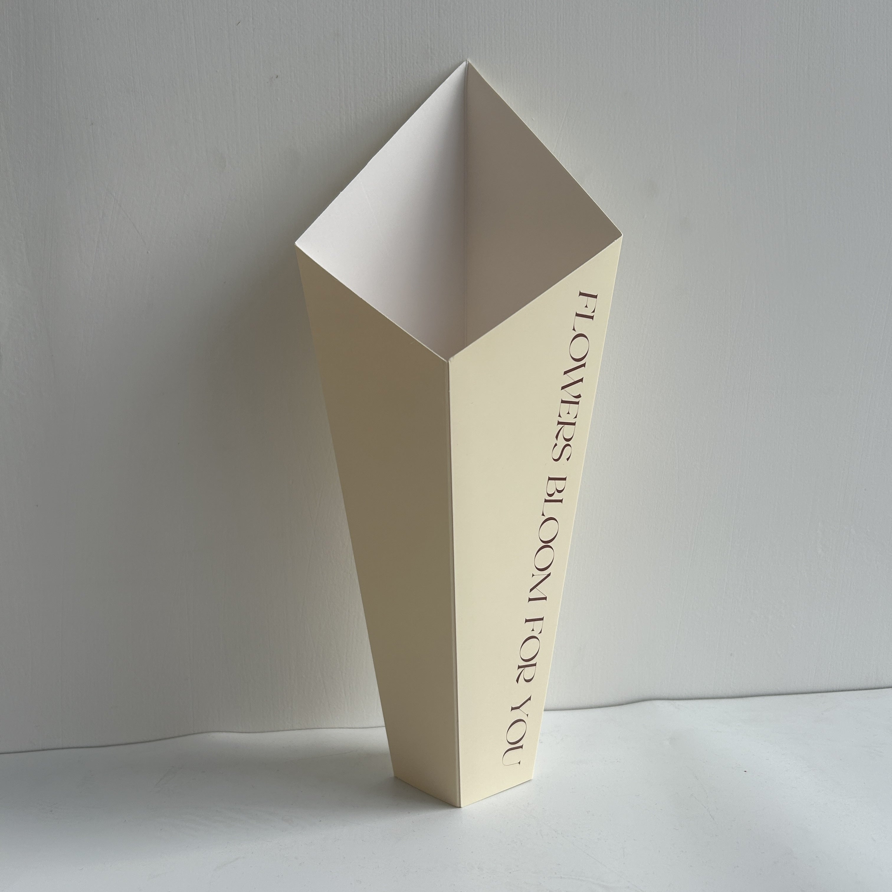 Set of 10 Floral Gift Bags for Birthdays Weddings and Mother's Day Durable Paper Handles