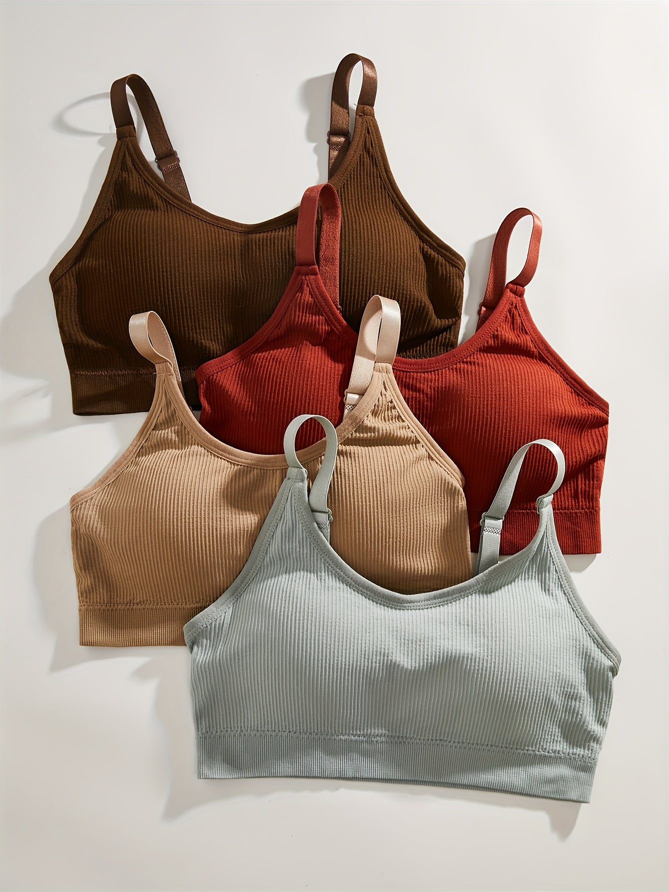 To'rt rangli kombinezon ichki kiyim