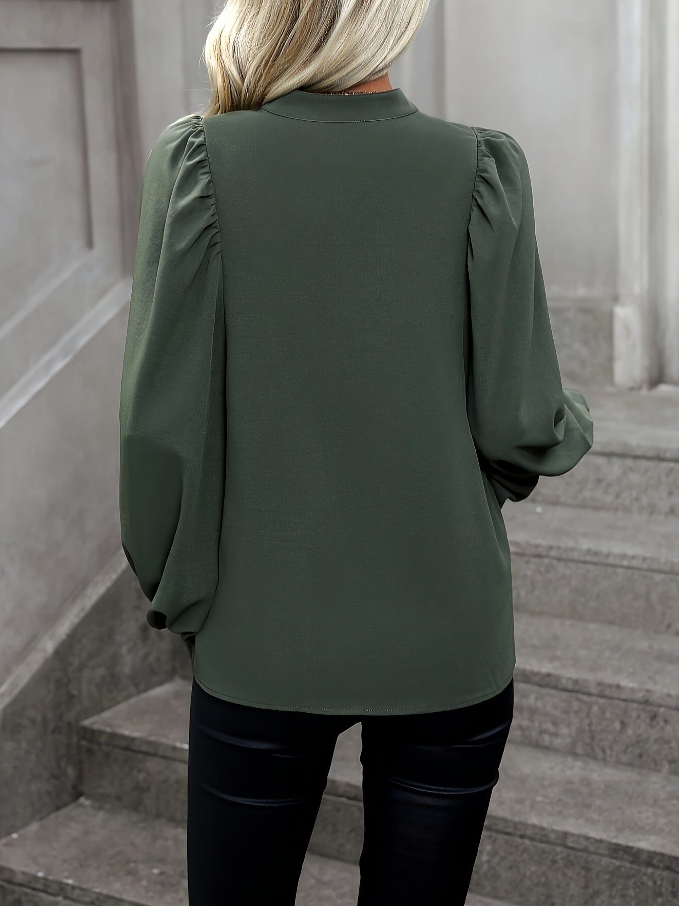 Women's Solid Color Long Sleeve Blouse for Spring and Fall
