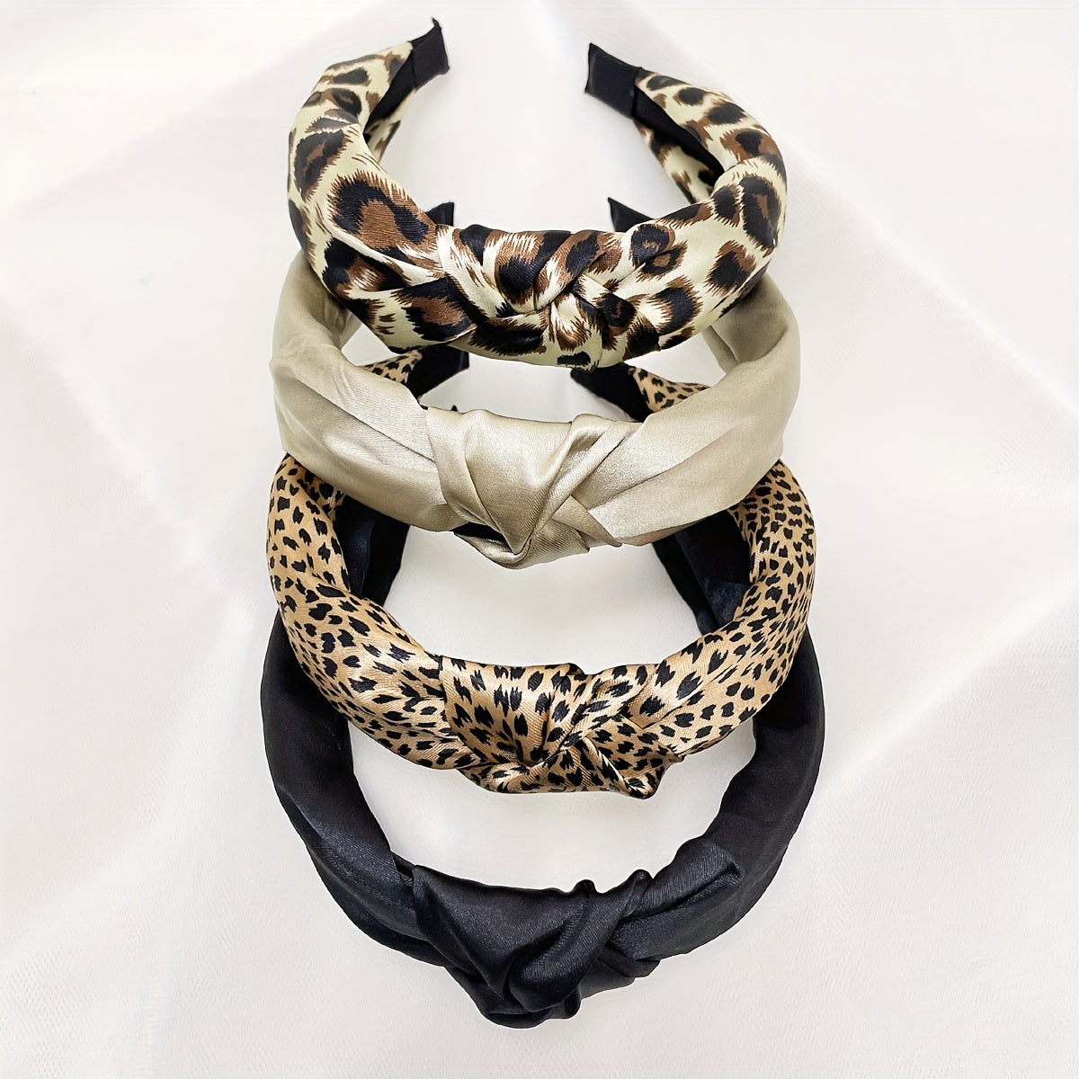 Ayollar uchun to'rt ta vintage leopard print keng qirrali bosh bandlari va tugilgan soch halqalarining to'plami