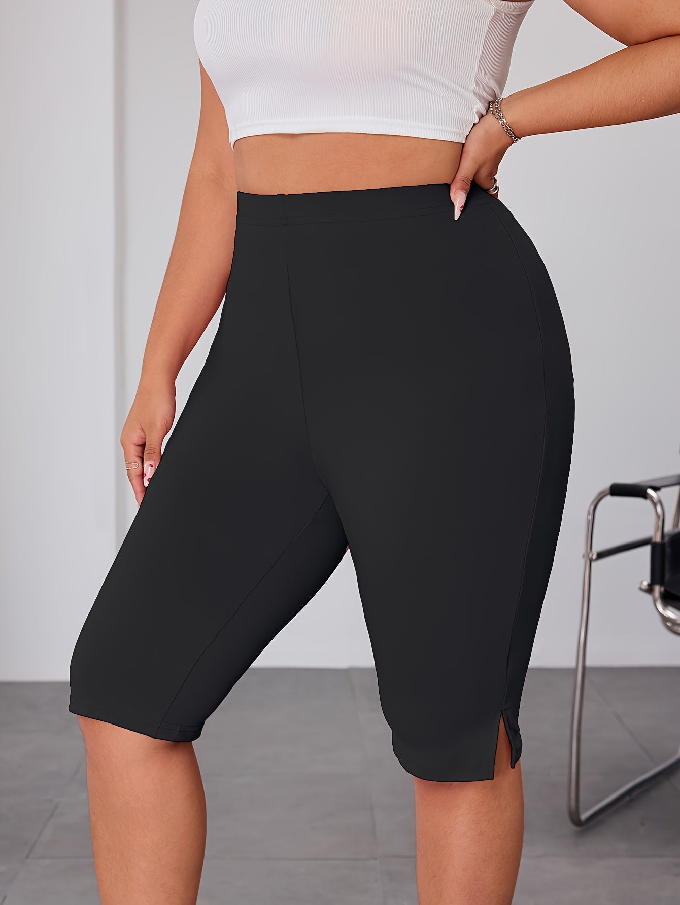 Plus Size Black High-Waisted Leggings with Side Slit for Women