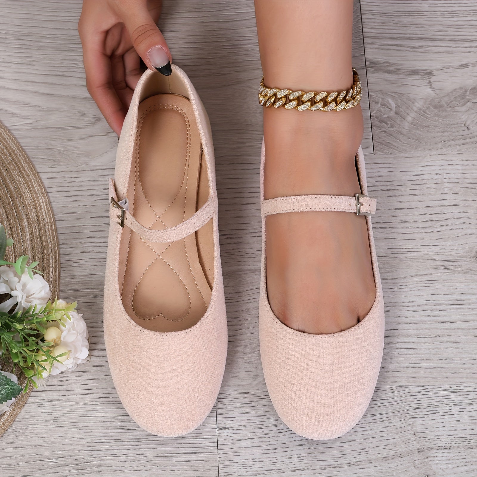 Women's Flat Shoes Buckle Strap Solid Color Ballet Flats