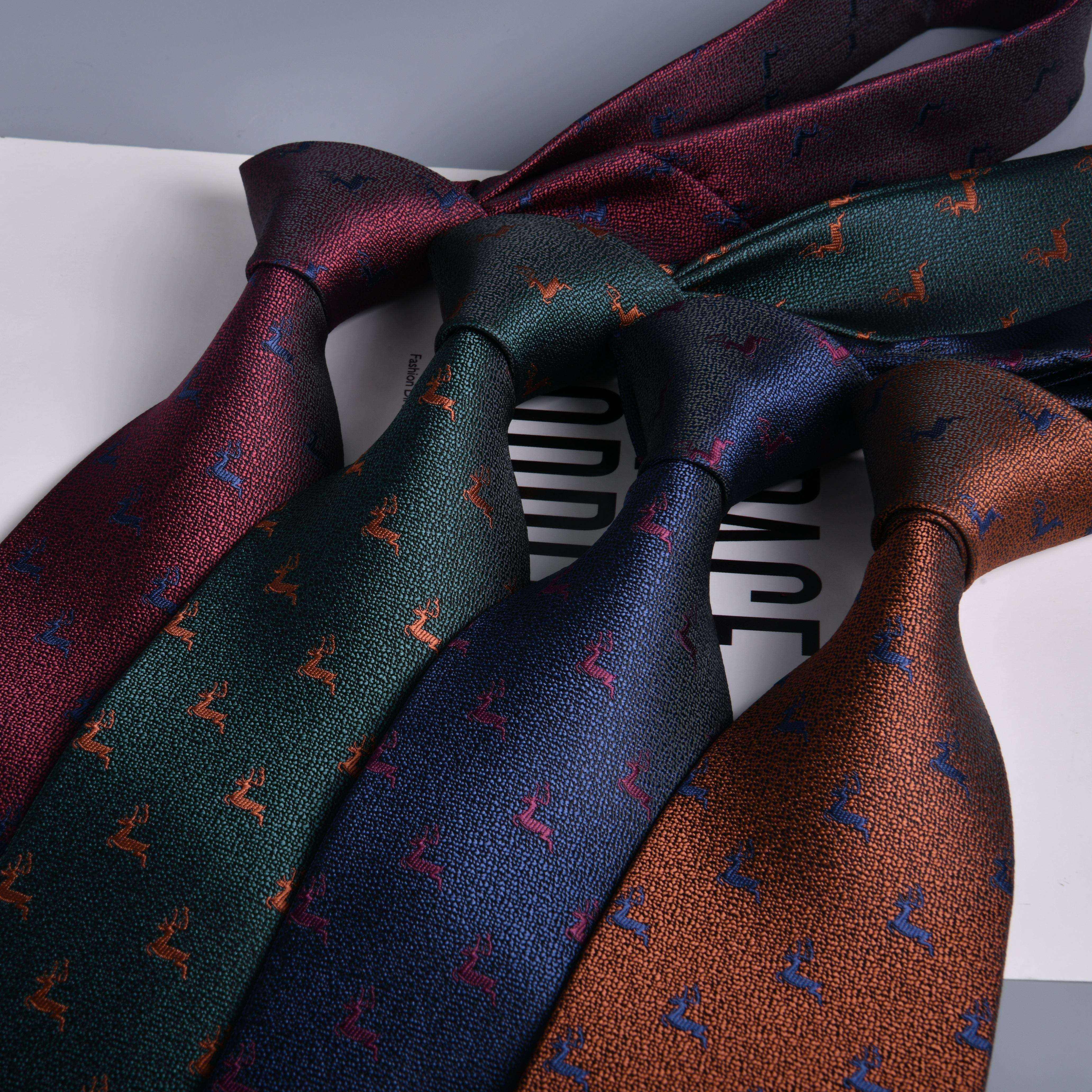 Men's Jacquard Deer Tie and Pocket Square Set Polyester Woven Design