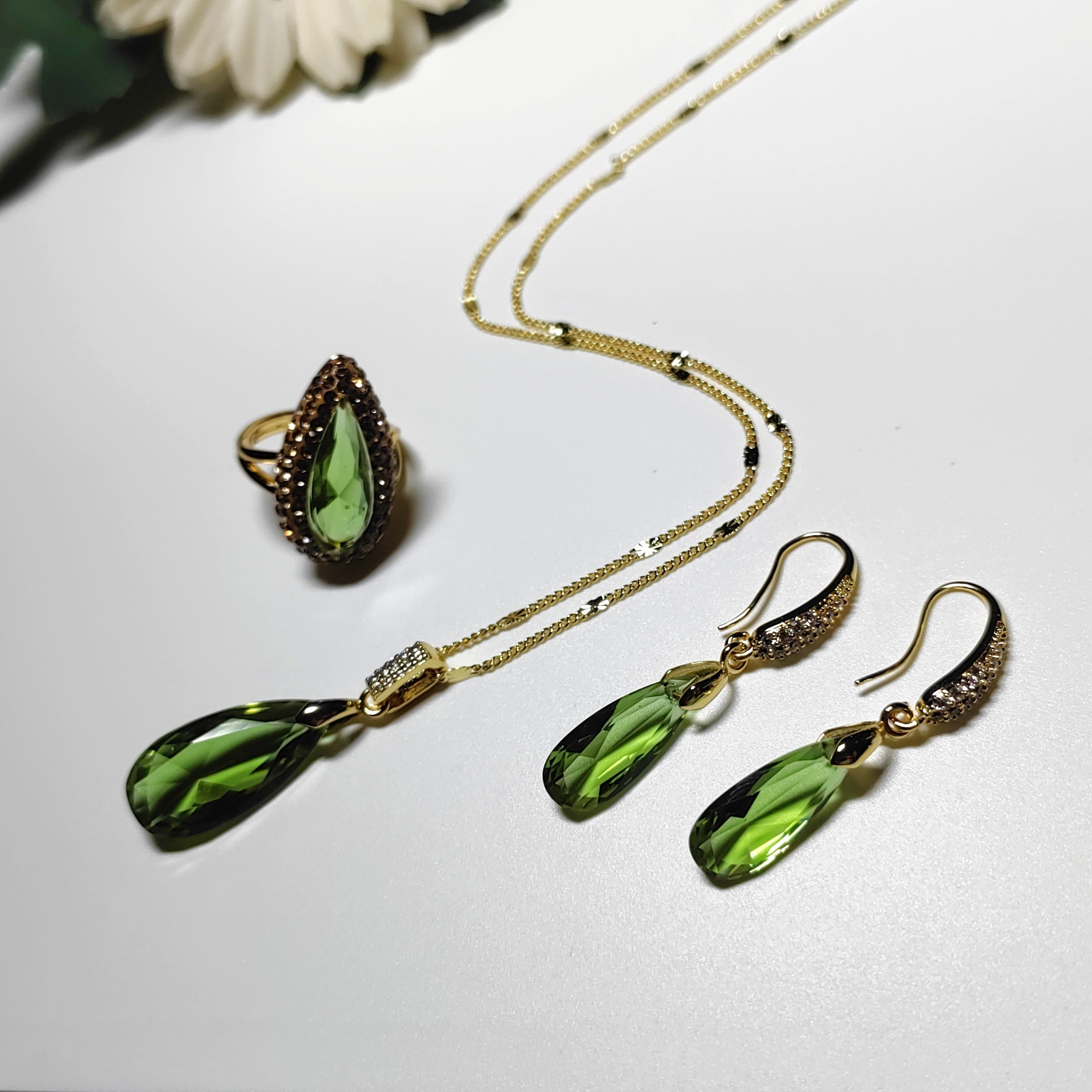Women’s Jewelry Set Copper Necklace Earrings Ring Synthetic Gemstones Adjustable 45cm