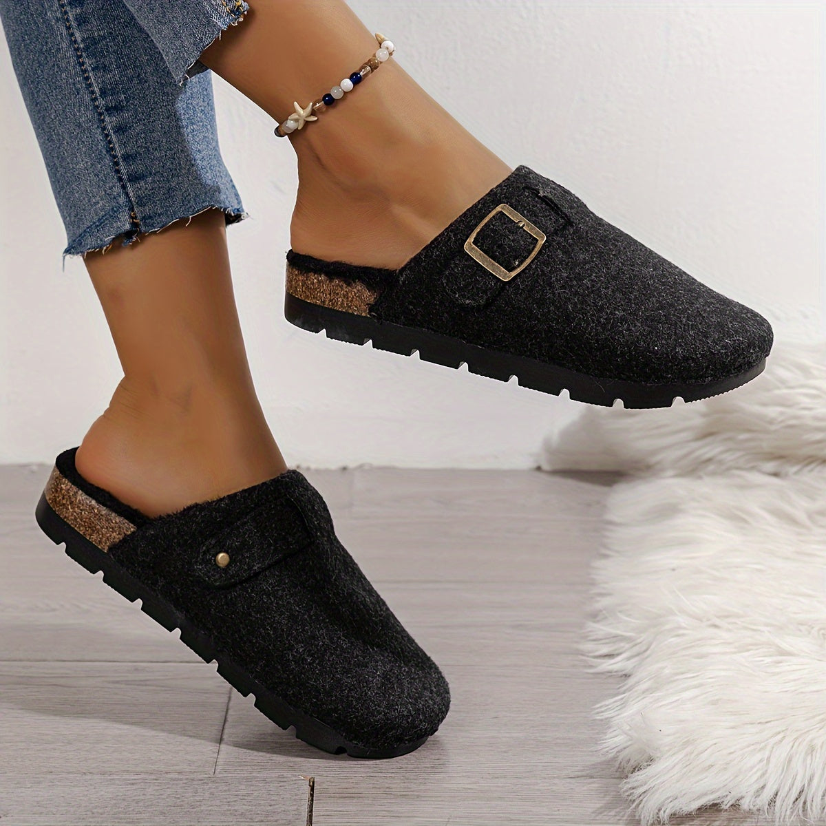 Women's Fleece-Lined Warm Slippers Slip-On Cozy Thick Sole