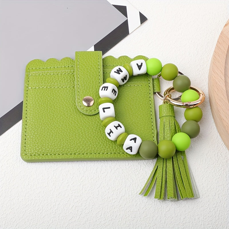 Maxsus PU charm bilan silikon teshiklar va tassel bilan nom yoki bosh harflar uchun