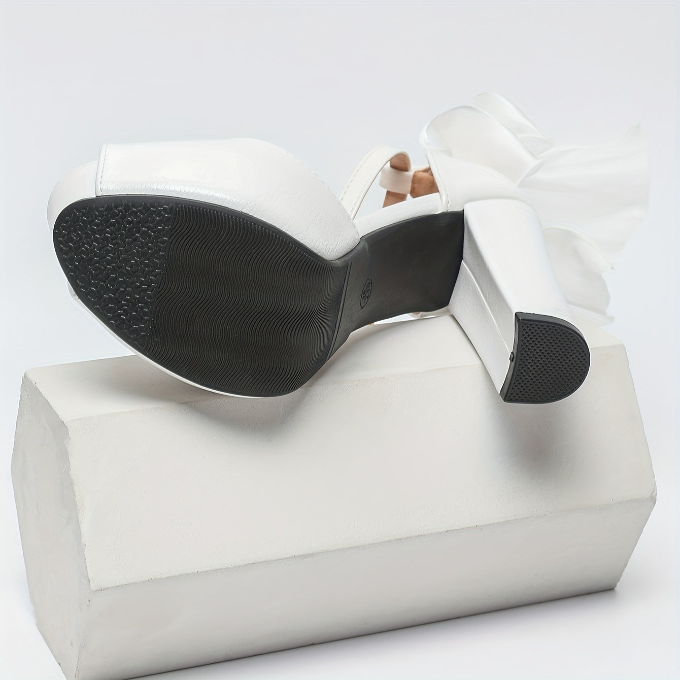 Women's White High-Heeled Shoes with Butterfly Bow, Chunky Heel, Platform Wedge