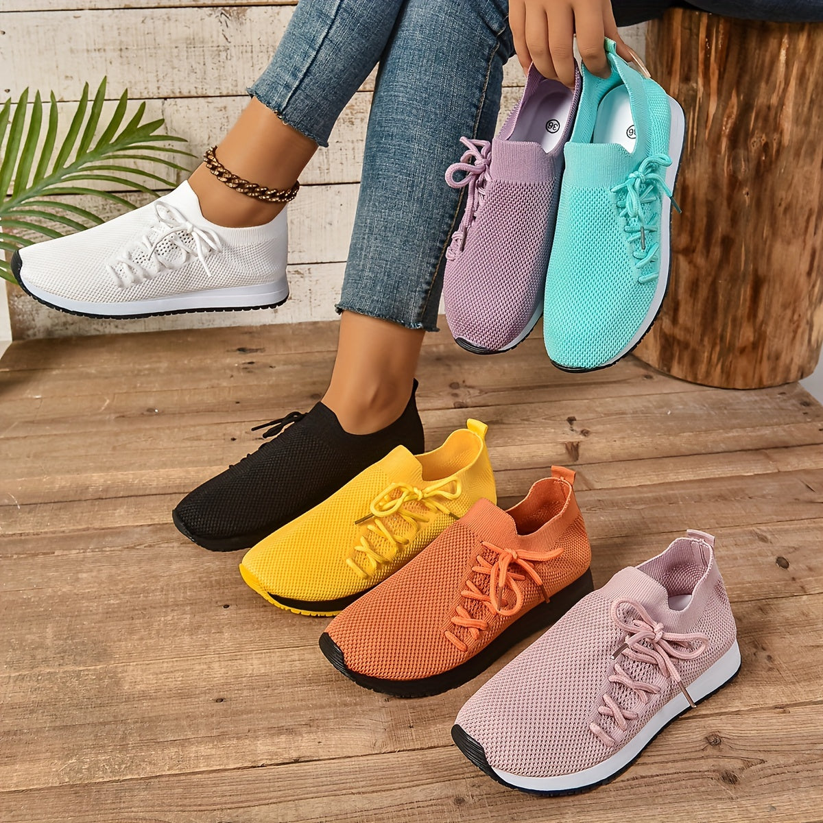 Women's Breathable Casual Sports Shoes with Side Lace Structure