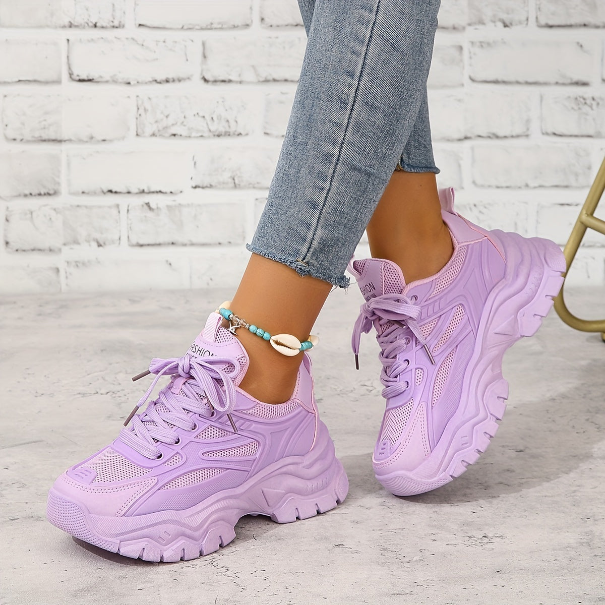 Women’s Casual Canvas Sneakers, Lace-Up, Low-Top, Comfortable Outdoor Shoes