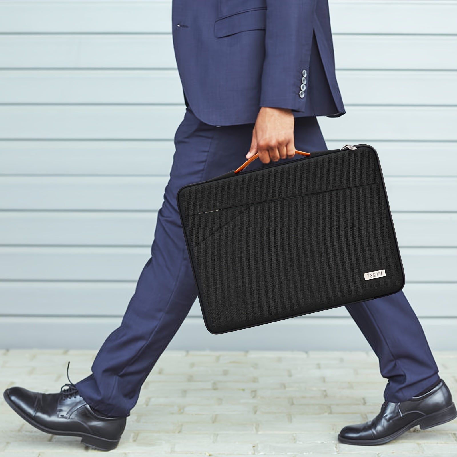 Laptop Sleeve for MacBook Air Pro 13-16 Inch Waterproof Shock-Resistant with Handle and Pockets