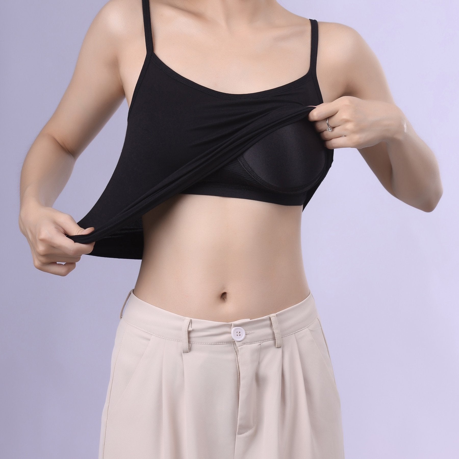 Базовый топ-камисол с круглым вырезом, с подкладкой и без спинки, подходит для повседневной носки и нижнего белья.