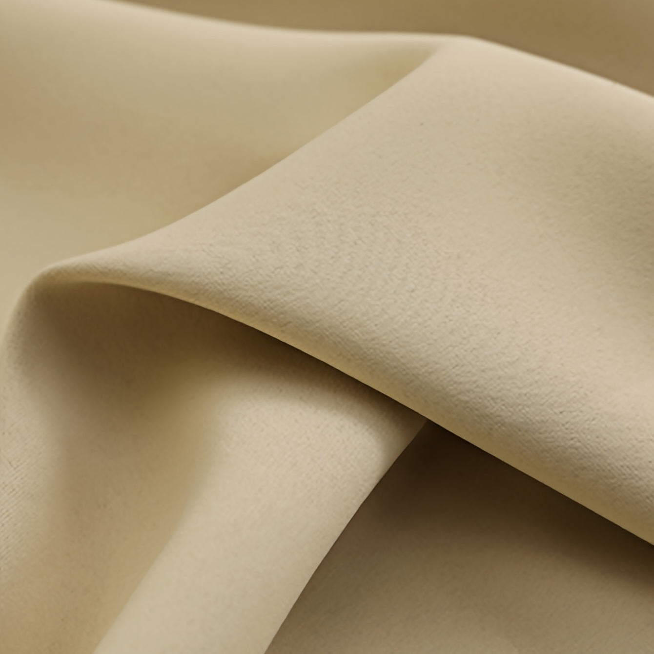 Роскошная занавеска из двойного слоя черного тюля с вышивкой из кружева, предлагающая как мягкость, так и стиль для приватного и шикарного оформления окна.