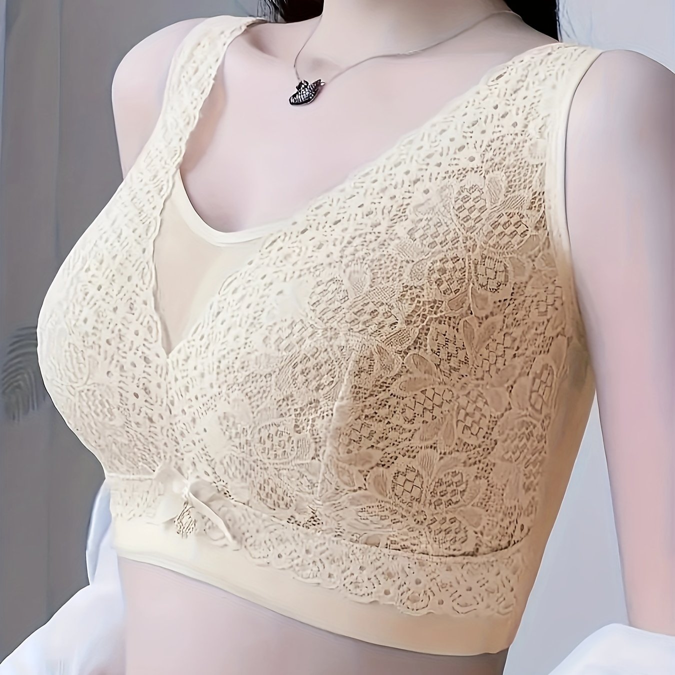 Women's Floral Lace Wireless Push Up Bra Breathable Comfortable Lingerie