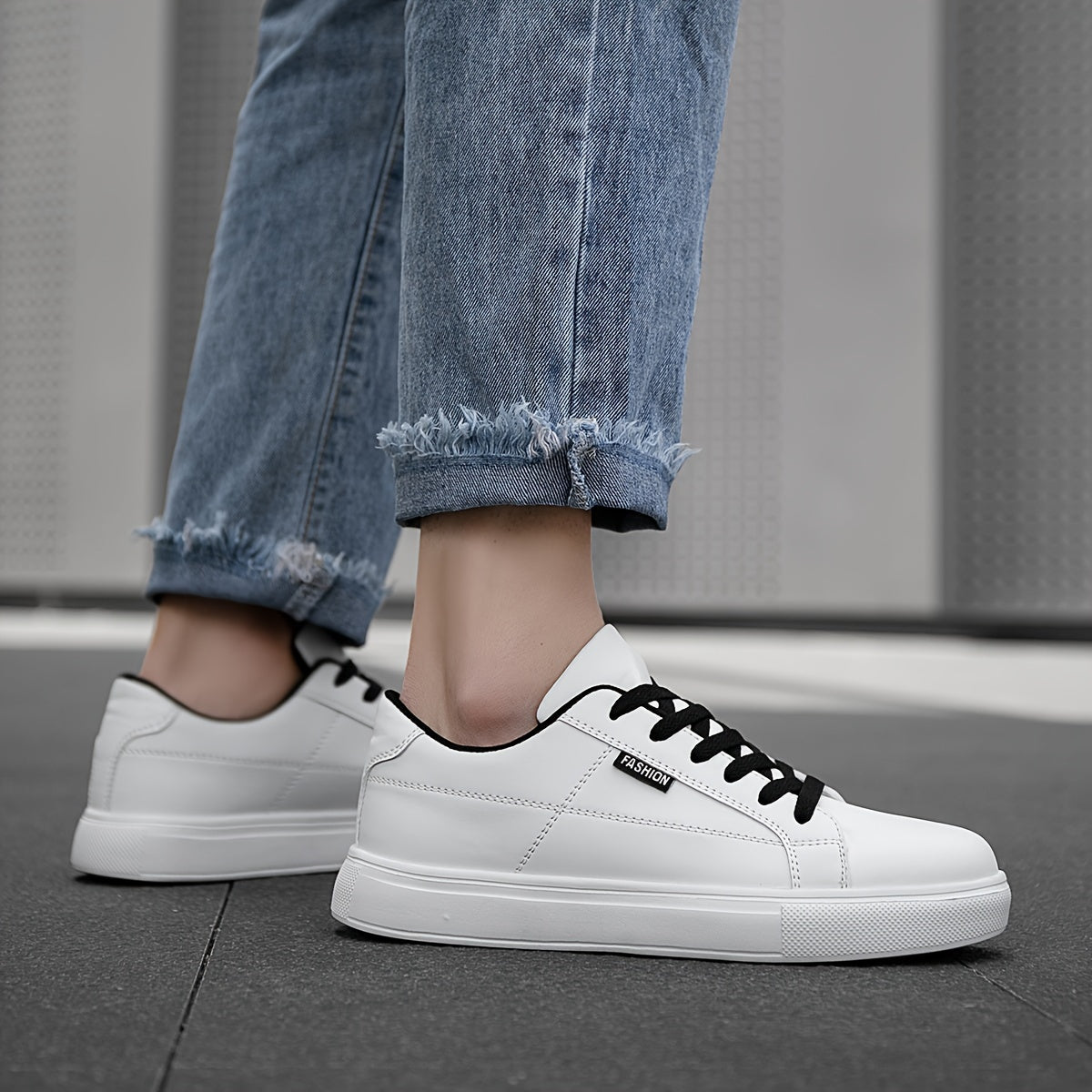 Men's Low Top Skateboard Sneakers for Outdoor Walking Hiking Casual All-Season