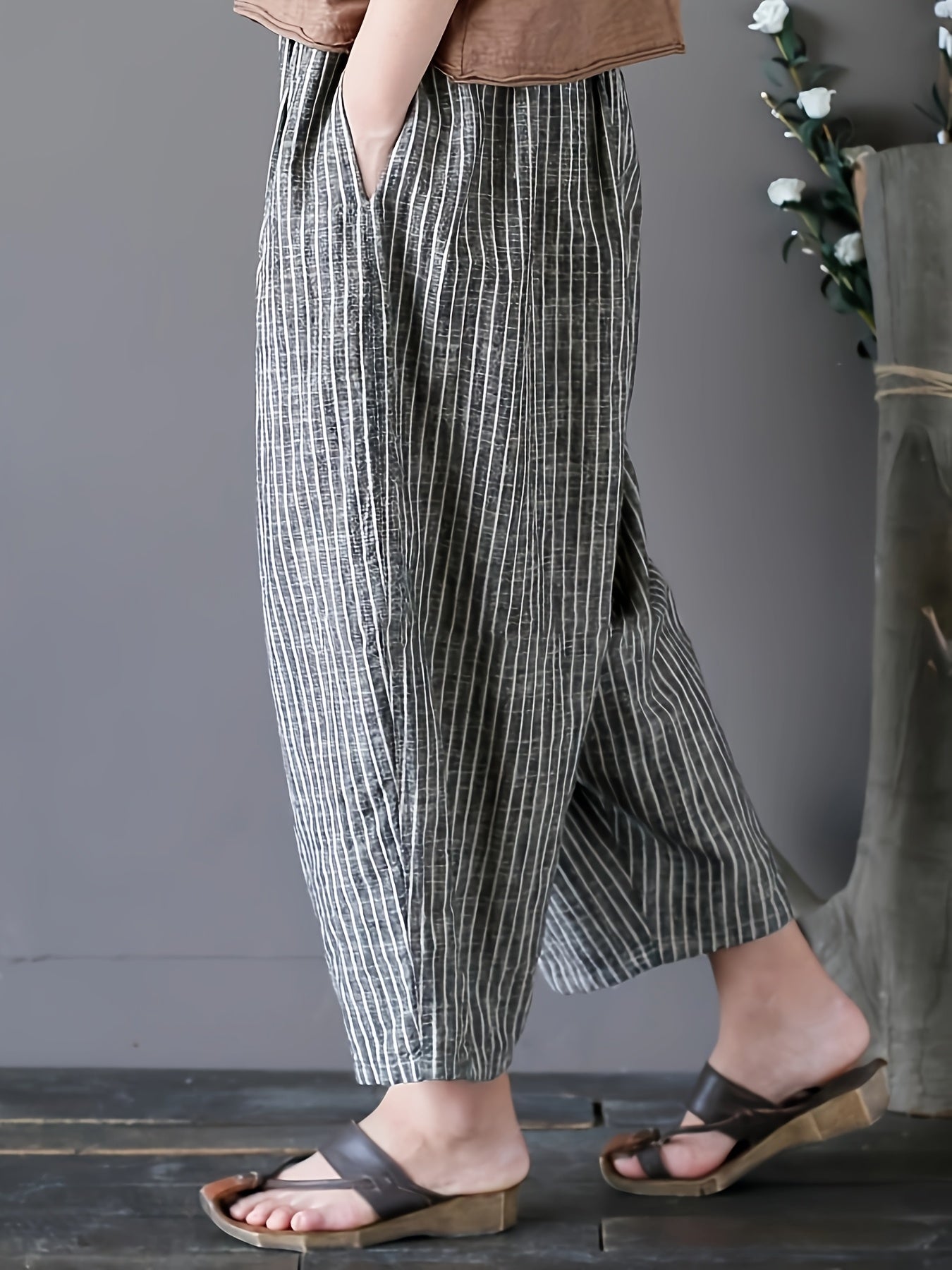 Women's Plus Size Vertical Striped Harem Pants Breathable Cotton Casual