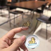 Suv o'tkazmaydigan PVC va oq pastki PP qog'ozdan tayyorlangan maxsus stikerlar 3.99 sm logotiplar, sovg'alar, yorliqlar uchun