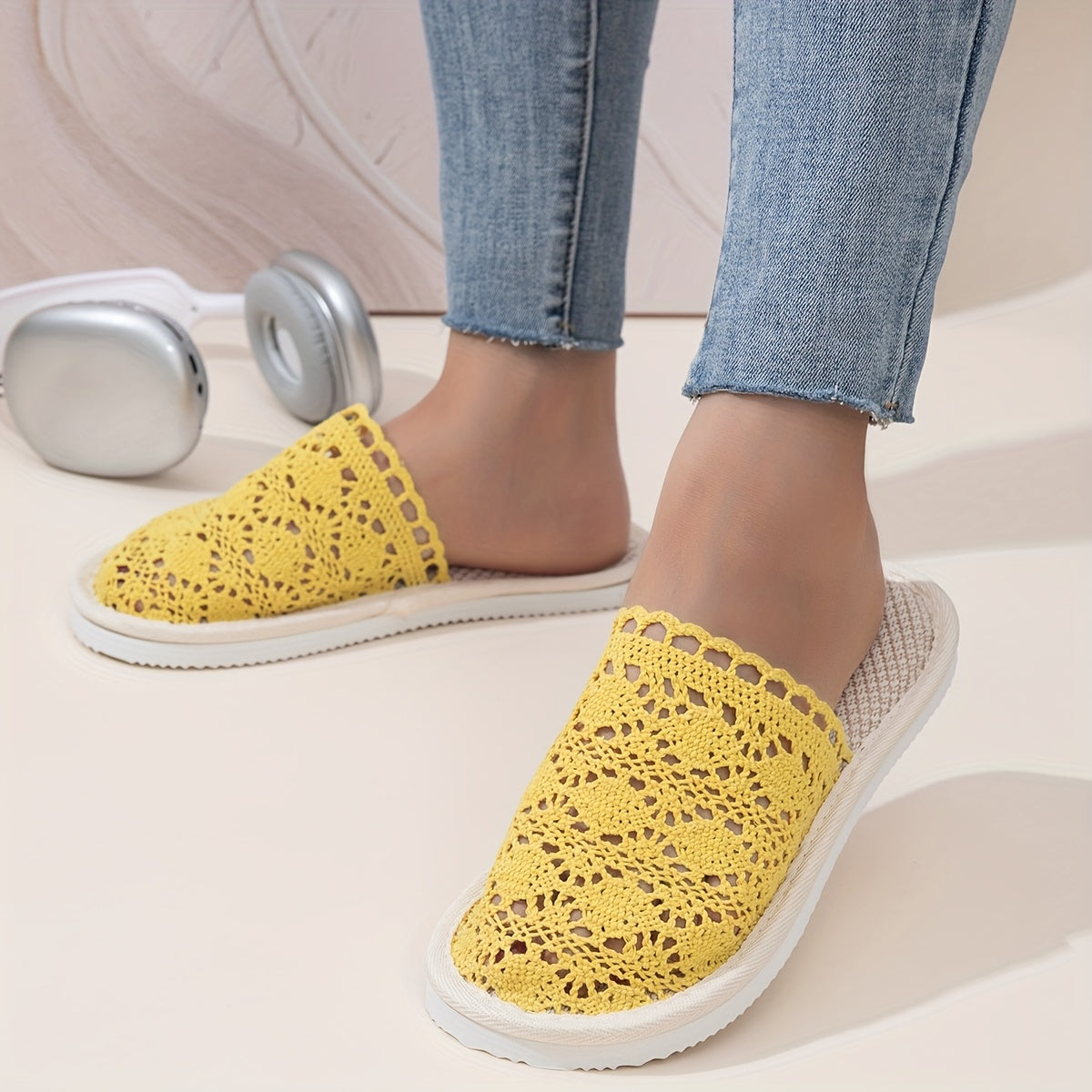 Ayollar uchun oson kiyinadigan nafas oluvchi ichki chanoq poyabzallari, yumshoq tag bilan, turli ranglarda