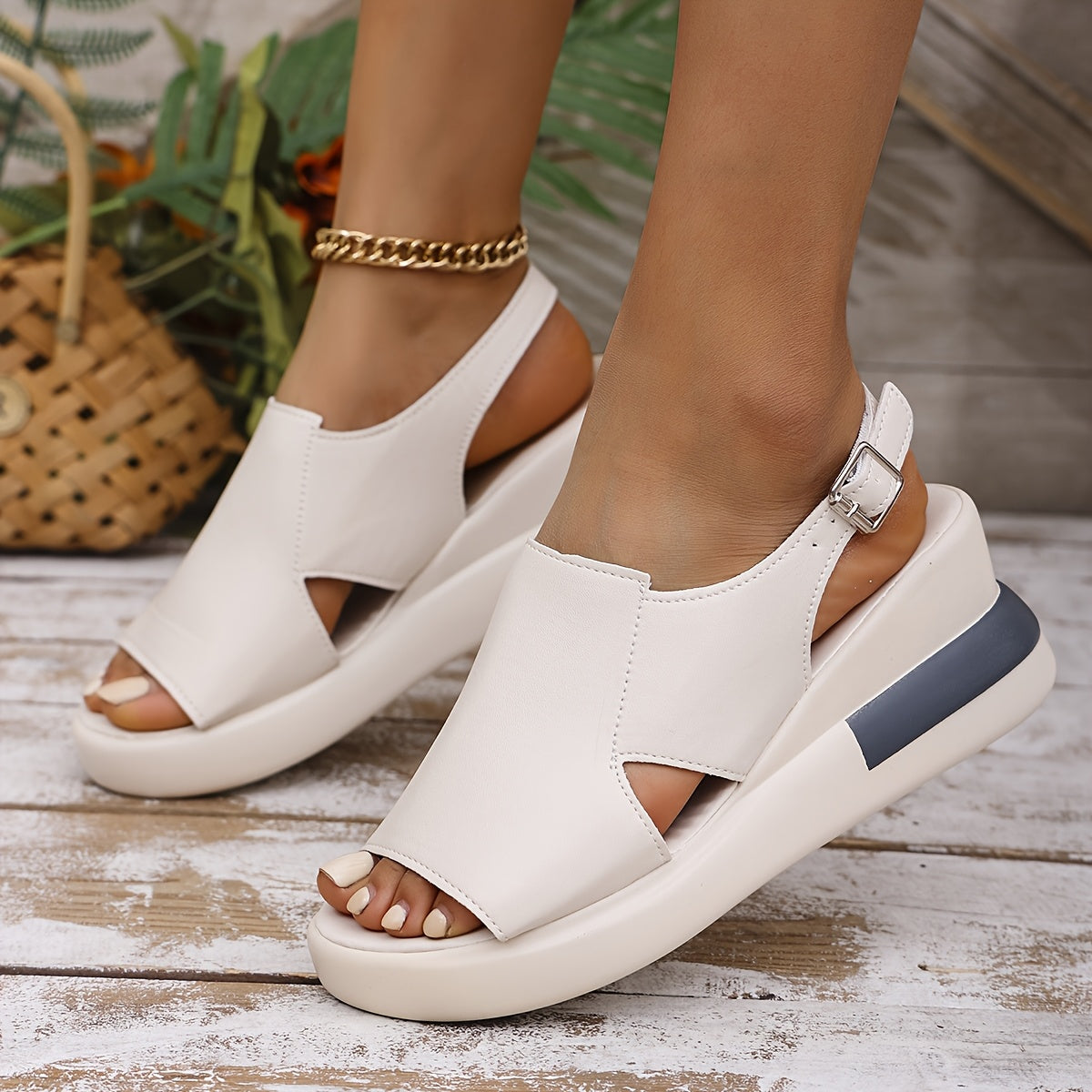 Women's Solid Color Thick-Soled Ankle Strap Summer Beach Sandals