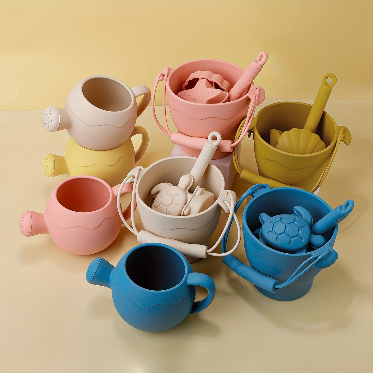 Children's Eco-Friendly Beach Toys Set Sand Bucket Shovel Spray Bottle Outdoor Summer Play